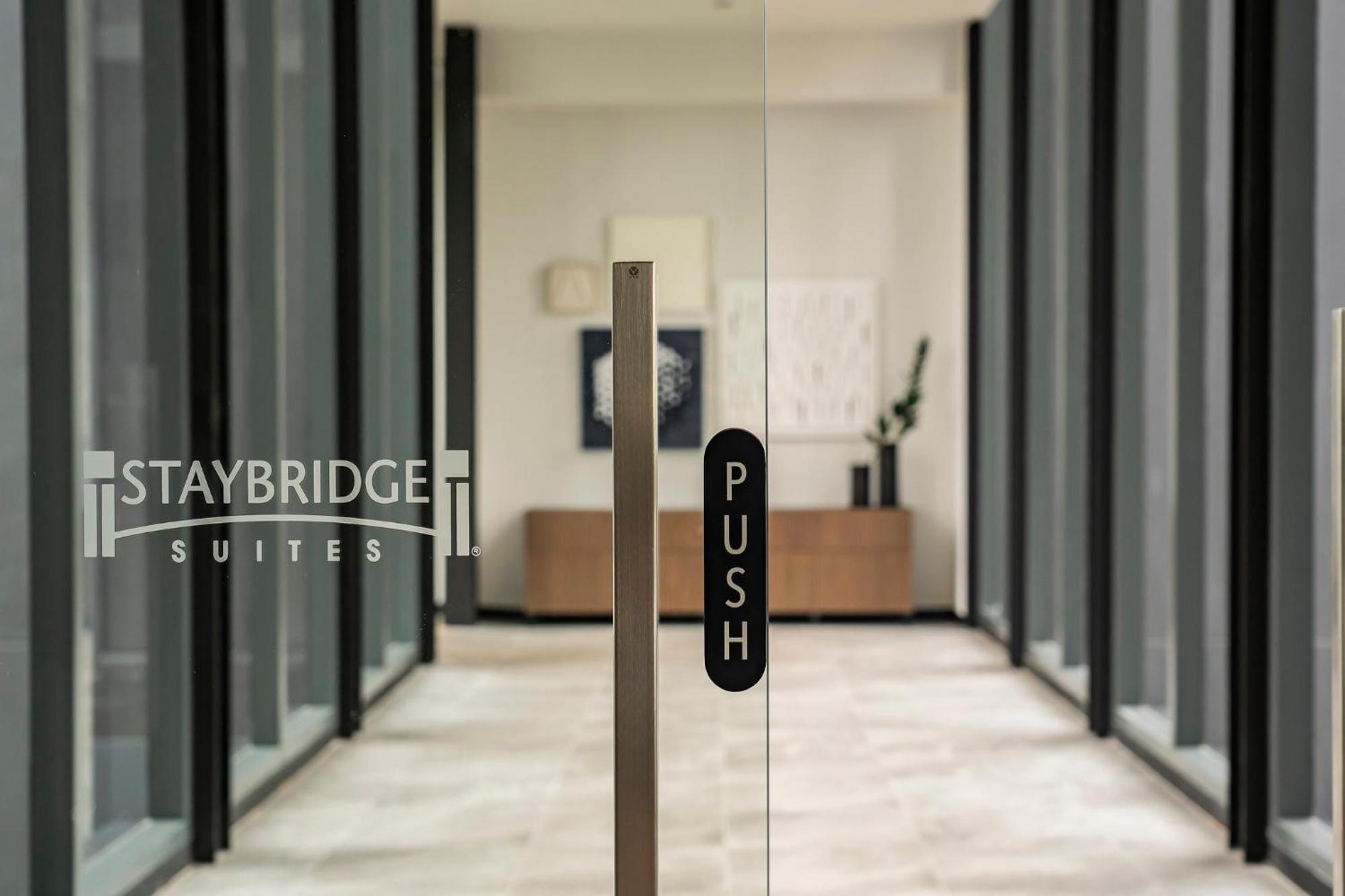 Staybridge Suites Bangkok Sukhumvit By Ihg المظهر الخارجي الصورة