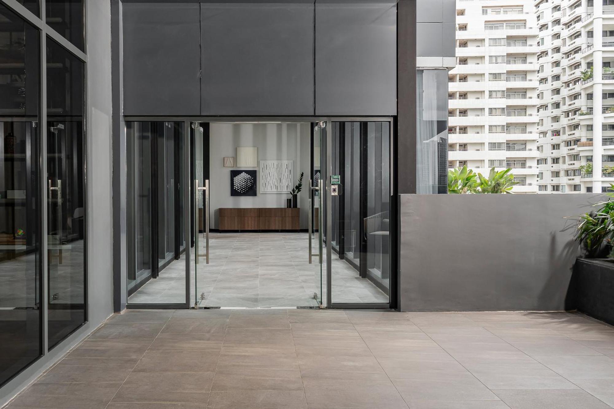 Staybridge Suites Bangkok Sukhumvit By Ihg المظهر الخارجي الصورة
