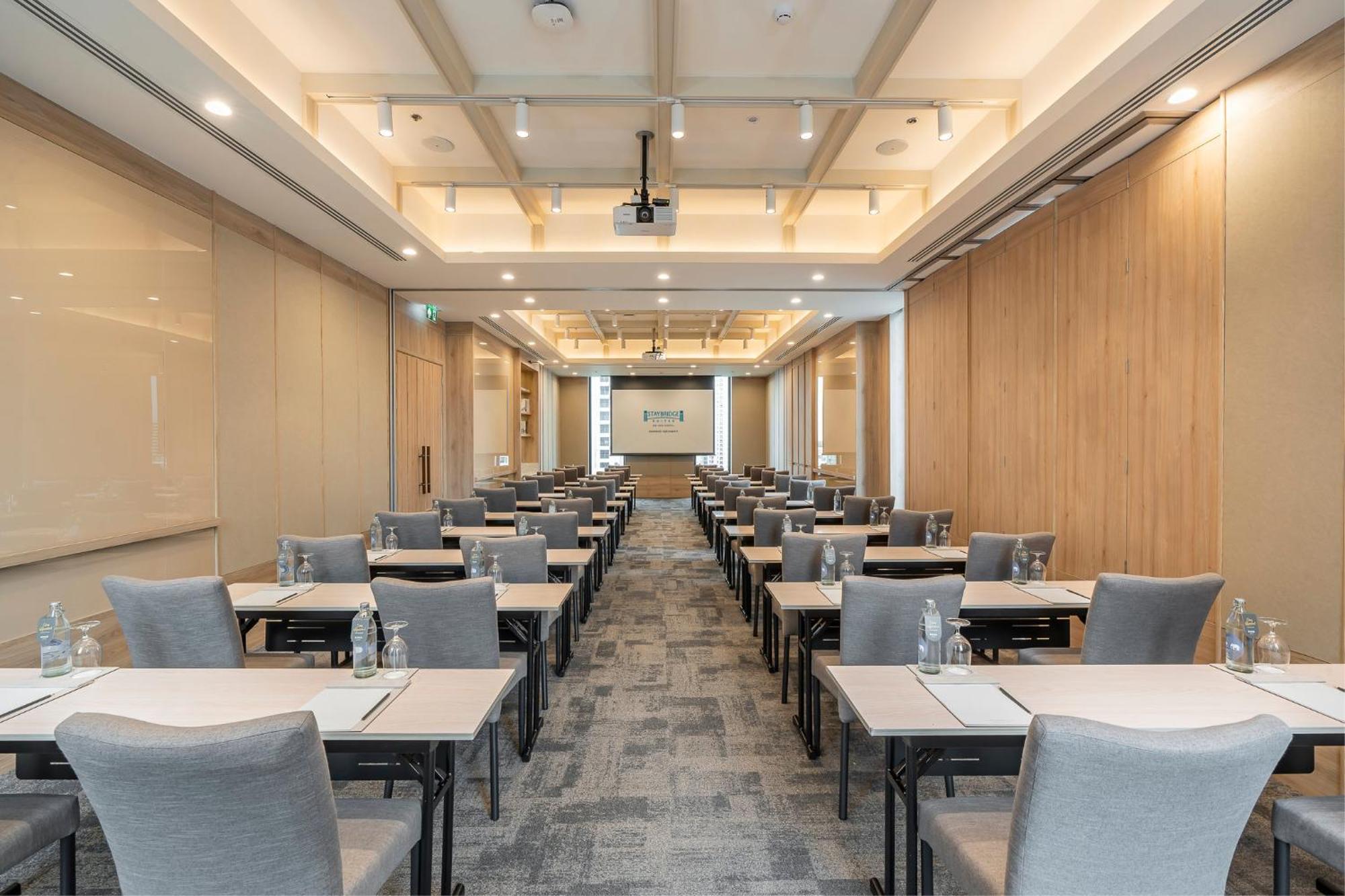 Staybridge Suites Bangkok Sukhumvit By Ihg المظهر الخارجي الصورة