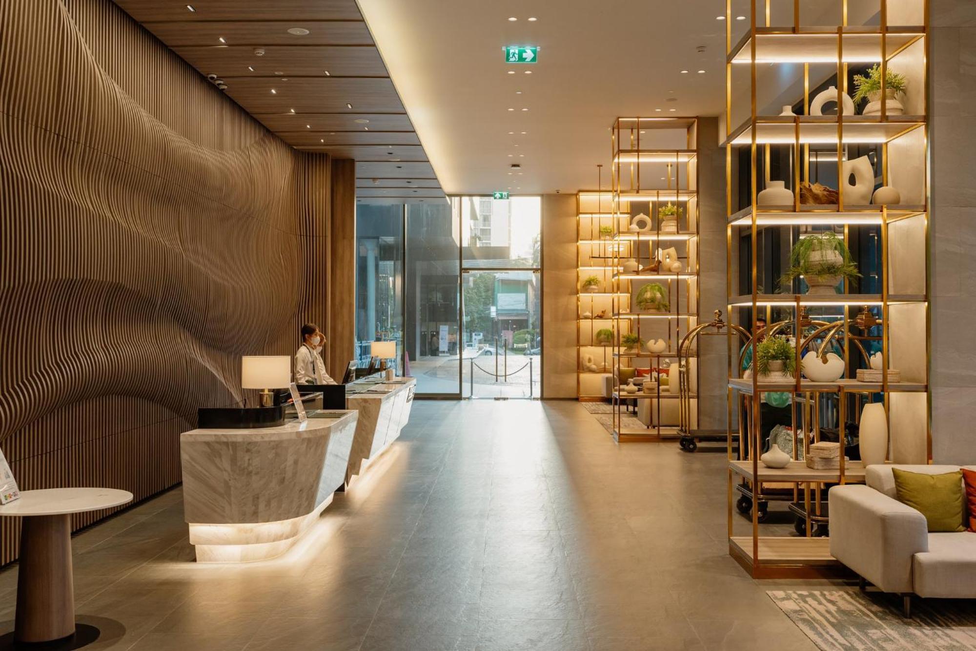 Staybridge Suites Bangkok Sukhumvit By Ihg المظهر الخارجي الصورة