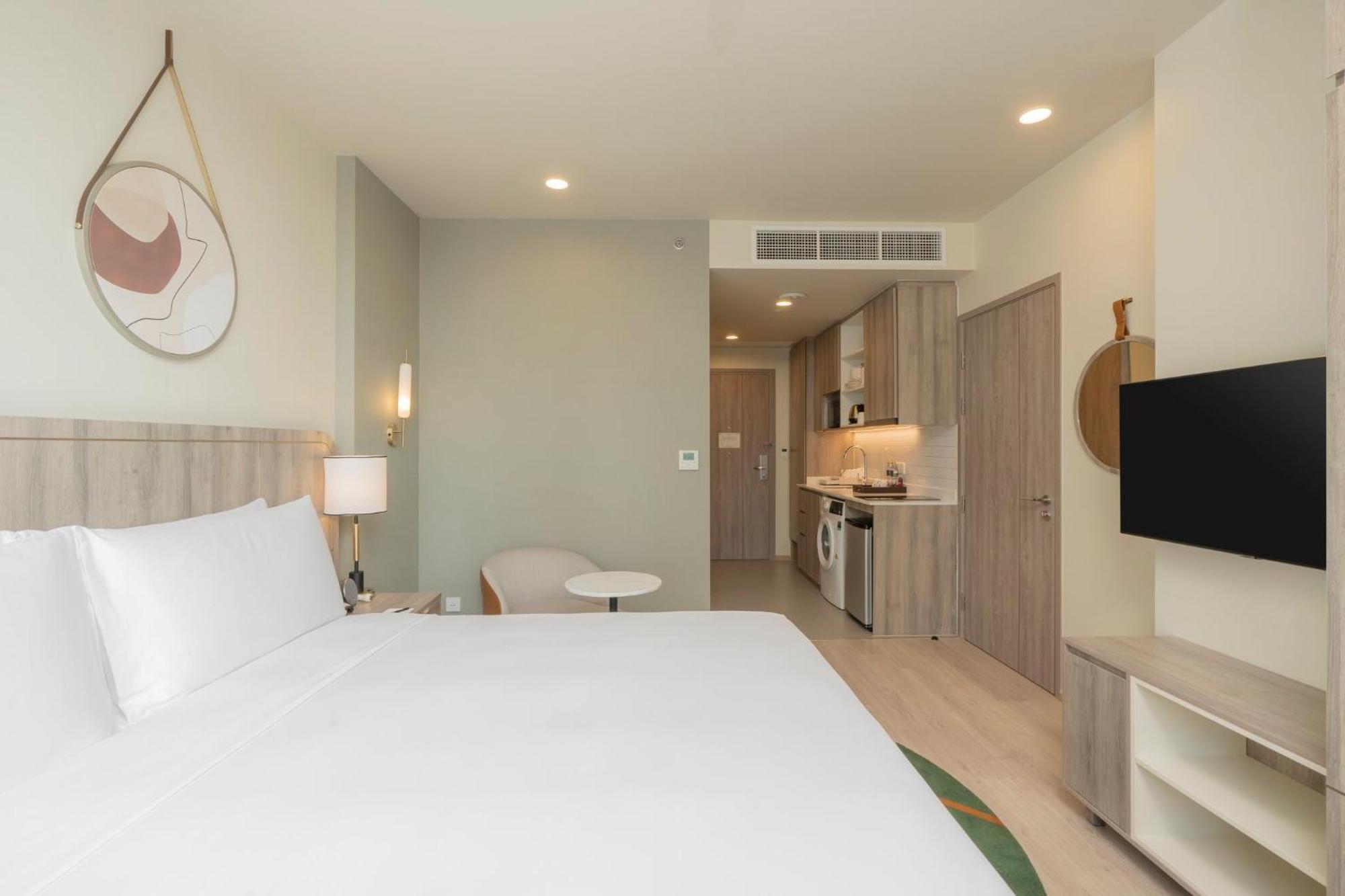 Staybridge Suites Bangkok Sukhumvit By Ihg المظهر الخارجي الصورة